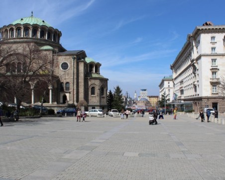 Площад „Света Неделя