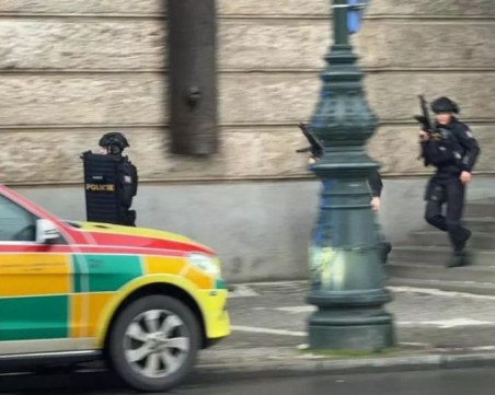 Журналист: Стрелецът от Прага е споделил в социалните мрежи, че иска да извърши масово убийство