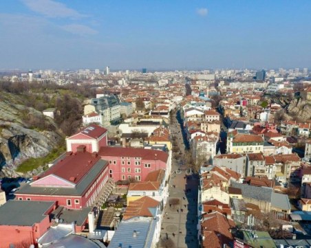Слънчево и топло ще бъде на Коледа в Пловдив
