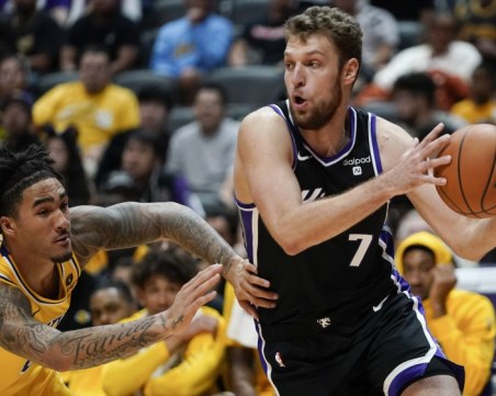 Везенков пропусна и двете си стрелби при загуба на 