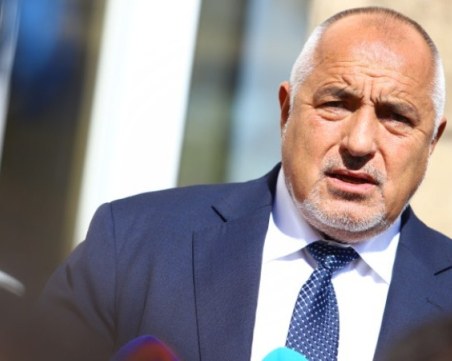 Бойко Борисов: Нека 2024 г. бъде стабилна и сигурна за България