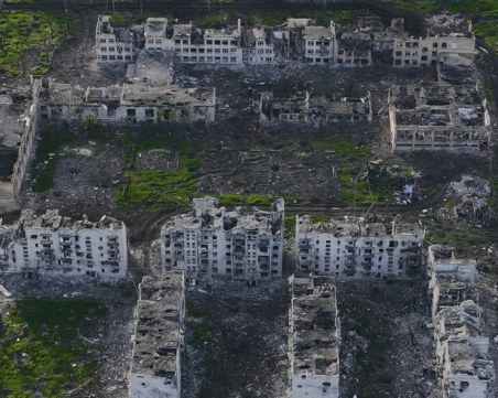 Шойгу обяви, че руските сили са превзели ключов град до Донецк