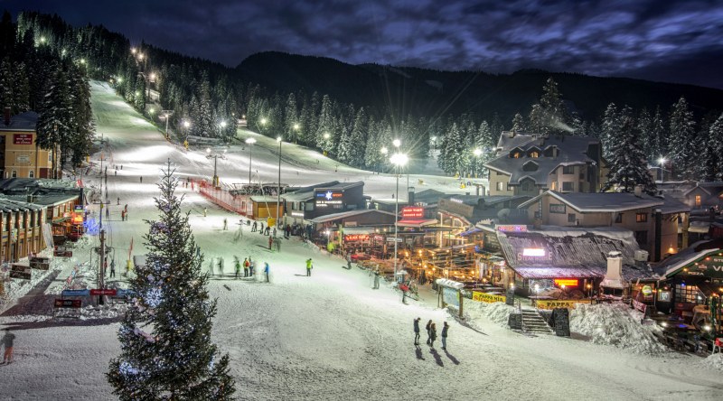 Отменят нощното ски каране в Боровец заради топлото време