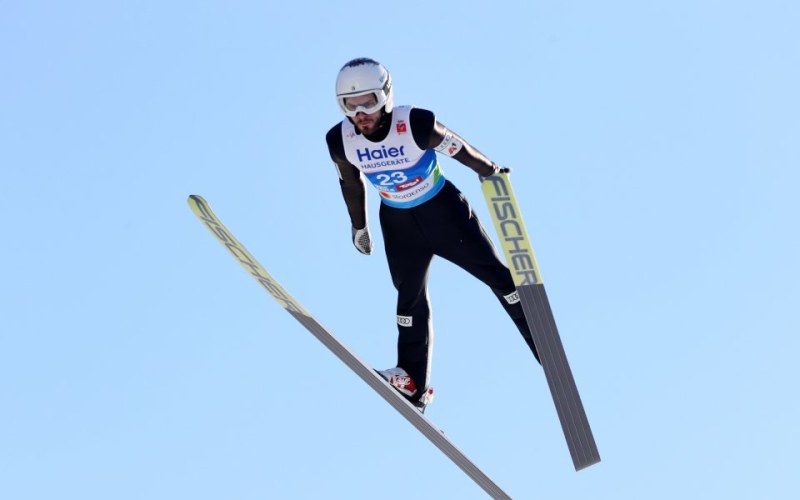 Българският ас в ски скока Владимир Зографски преодоля квалификациите преди
