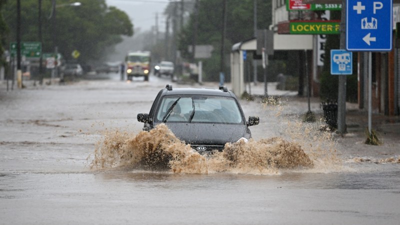 Обилни валежи причиниха наводнения в много европейския държави. Придошлите води