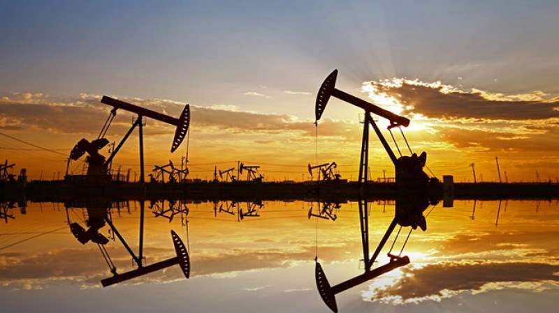 Цените на петрола се повишиха в днешната, последна за годината