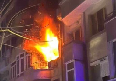 Психичноболен мъж запали жилището си в Кършияка снощи сигнализираха читатели