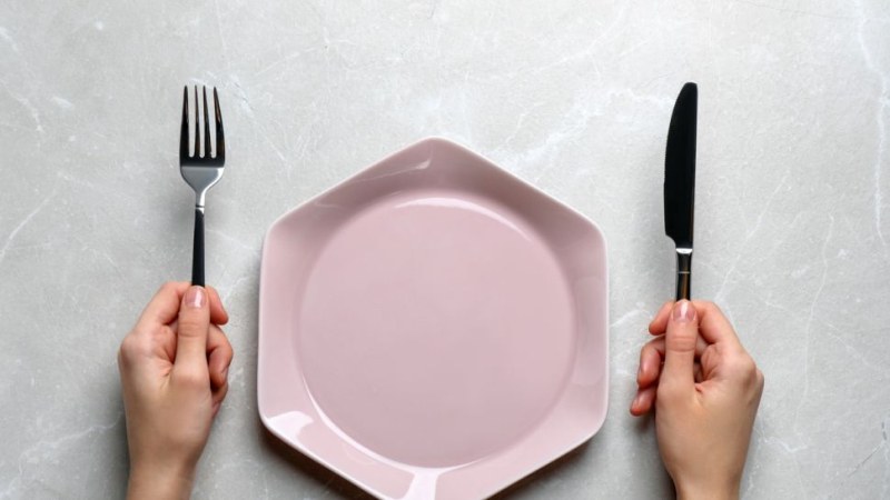 Периодичното гладуване променя начина, по който мозъка възприема храненето