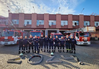 Пловдивските огнеборци спасиха 54 човешки живота през миналата година  Равносметката  показва  че