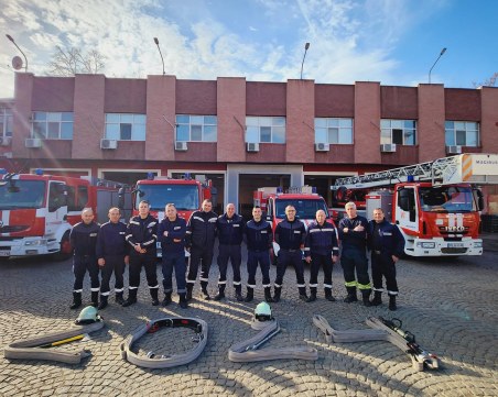 Пловдивските огнеборци спасиха 54 живота през миналата година