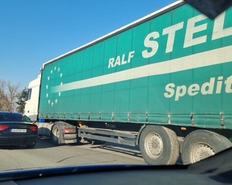 Шофьор на камион загина при катастрофа по пътя Русе-Бяла