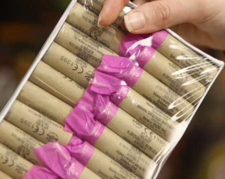 3-годишно дете е с ампутирани пръсти, след като пиратка избухна в ръката му