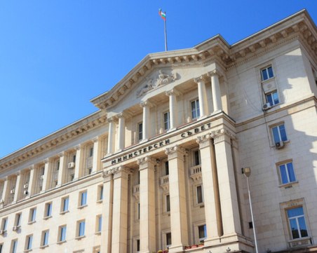 МС: България не е давала съгласие да приеме 6000 сирийци и афганистанци, за да влезе в Шенген