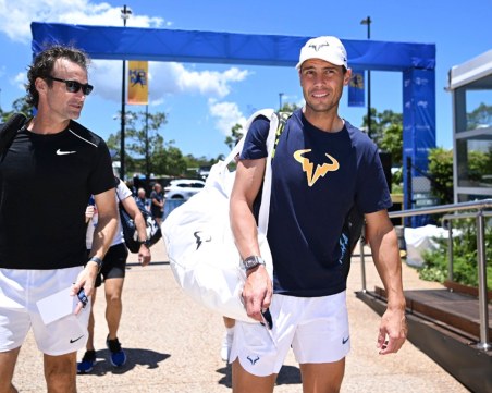 Надал се завърна с впечатляваща победа след 350 дни извън корта