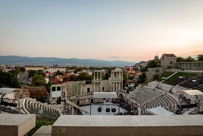 The Sun: Пловдив - двойникът на Рим, но без тълпи туристи и полети от £44