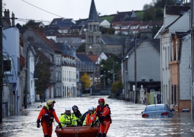 Тежки наводнения обхванаха Северна Франция В департамента Па дьо Кале