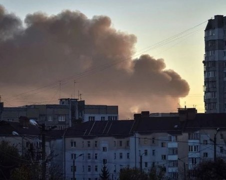 Експлозии в Севастопол, въздушна тревога и в Белгородска област