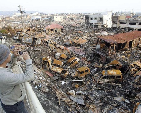 Как при трус над 7 по Рихтер в Япония, загиналите са по-малко от 100, а в Турция и Сирия - над 50 000