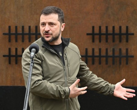 Зеленски: 300 ракети са били изстреляни срещу Украйна от 29 декември