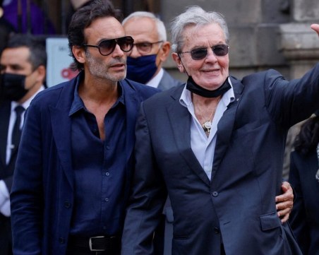 Ален Делон ще подаде жалба срещу сина си Антони