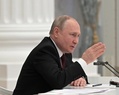 Путин предложи гражданство на чужденци, които се сражават за Русия