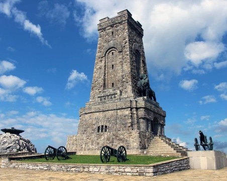 Ще ремонтират Паметника на Шипка за 14 млн. лв.