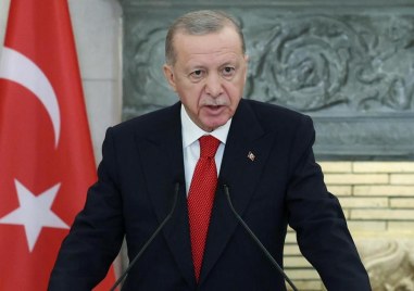 Турция е готова да бъде посредник и домакин на преговори за