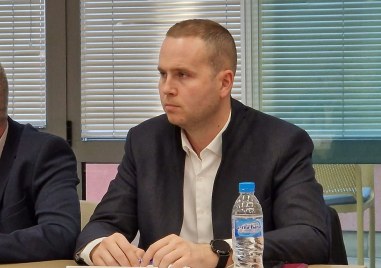 Георги Гатев се превърна в най младия районен кмет на Пловдив