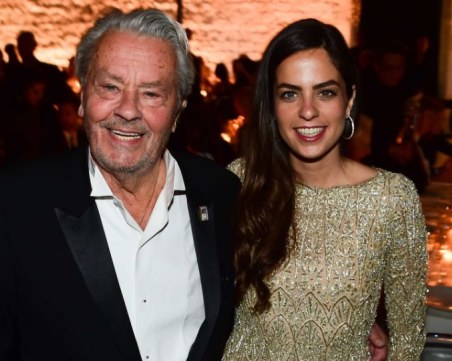 Анушка Делон: Аз съм дете на баща си, не съм дъщеря на портфейл