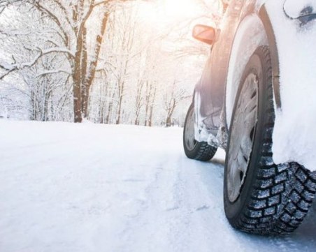 АПИ към шофьорите: Възможни са заледявания, подгответе се за зимни условия