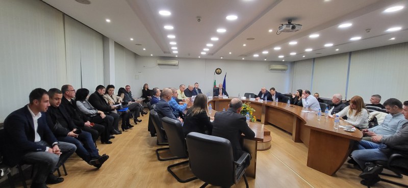 Областният управител: Пловдив ще има държавна автогара, очаква се получаването на лиценз