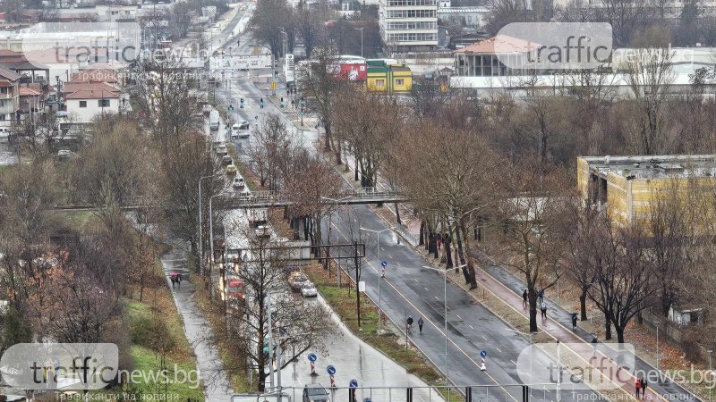 Пороите в Пловдив наводниха основен булевард, 