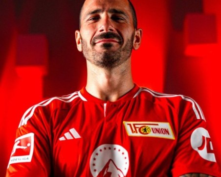 Бонучи ще играе във Фенербахче, лети до Истанбул до часове