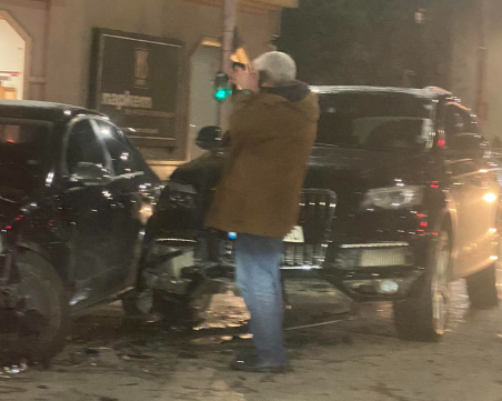 Катастрофа блокира моста на Герджика