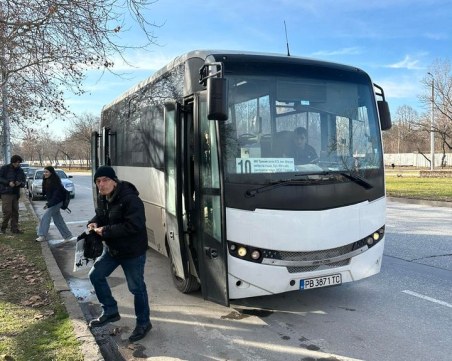 Автобус от градския транспорт аварира в Пловдив, не върнаха парите за билети на пътнците