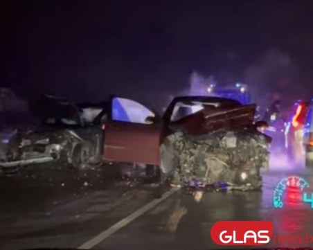 Жена е пострадала след тежка катастрофа между Пещера и Пазарджик