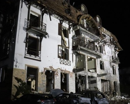 Руски ракети взривиха хотел в Харков