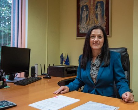 Тони Стойчева: Има улици, които са непроходими в „Западен