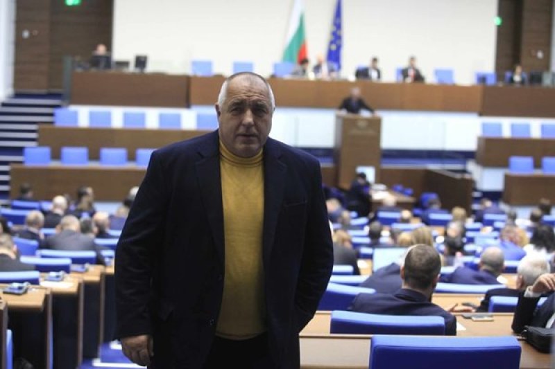 ГЕРБ-СДС номинира Десислава Атанасова за конституционен съдия