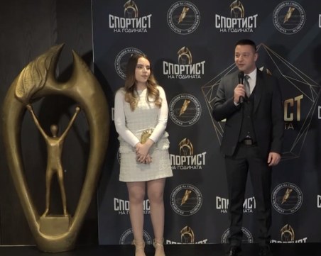 Нургюл Салимова с 3 победи в първите 3 кръга на европейското на блиц