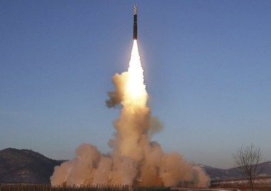 Северна Корея изстреля балистична ракета към морето първи подобен пуск