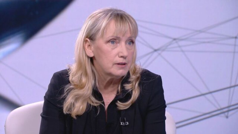 Елена Йончева: Получихме засилен контрол по границата с Румъния - това е обратното на Шенген