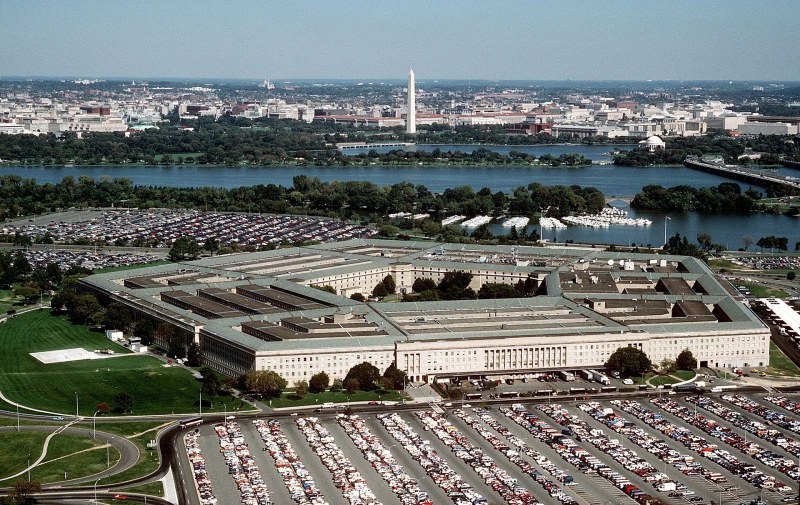 На този ден: В експлоатация влиза най-голямата административна сграда в света, Пентагонът