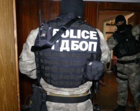 Арестуваха мъж в Стара Загора заради порно с малолетни