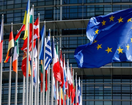 ЕС добави политическия лидер на 