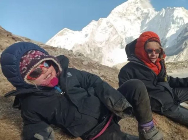 Четиригодишно момиче стана най-младият човек, достигнал базовия лагер на връх