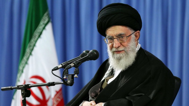 Върховният лидер на Иран - аятолах Али Хаменей, приветства нападенията