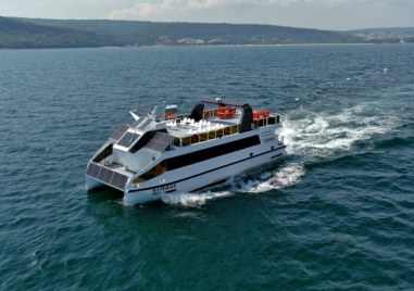 Автобус амфибия ще превозва пътници през река Дунав между Румъния