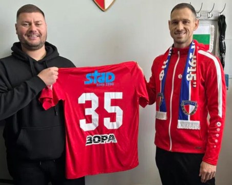 Бивш футболист на Локо ще играе в Марек