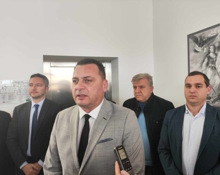 БСП към съветниците в Пловдив: Не правете резки движения, историята не бива да се пренаписва